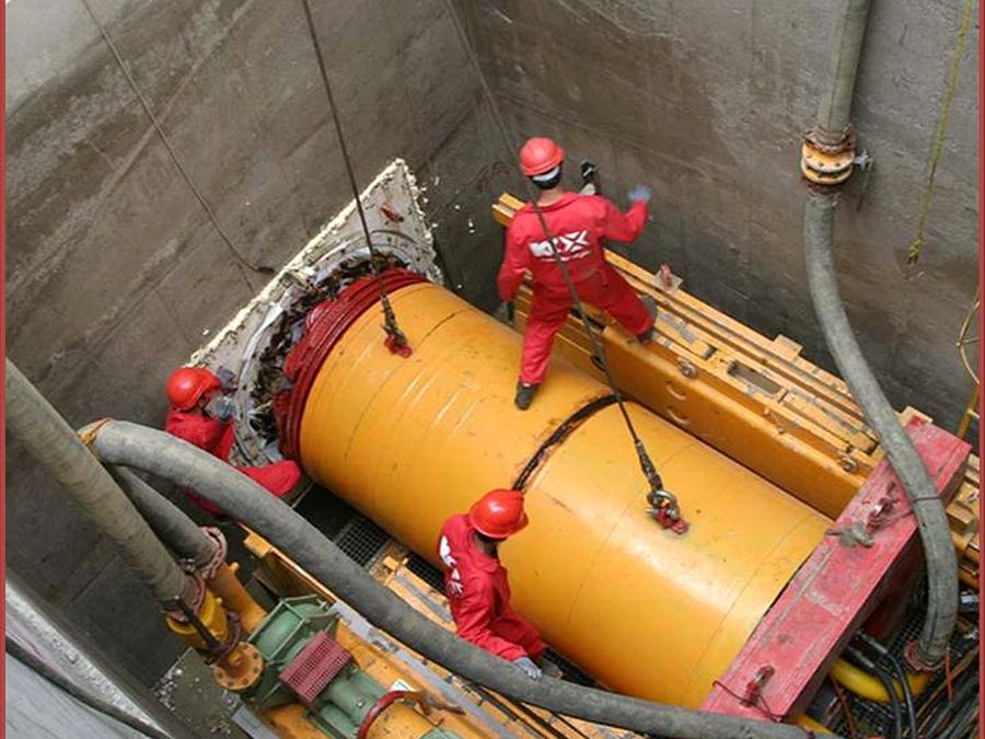 Hamedan Microtunneling, Untertagebau